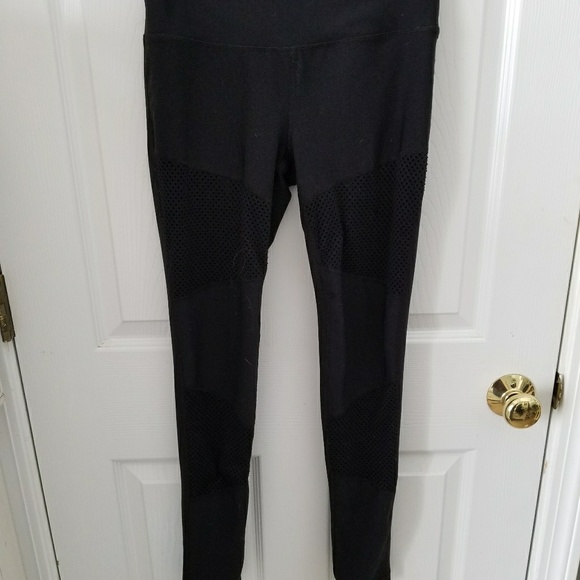 Black Active Mesh Leggings - Picture 1 of 4